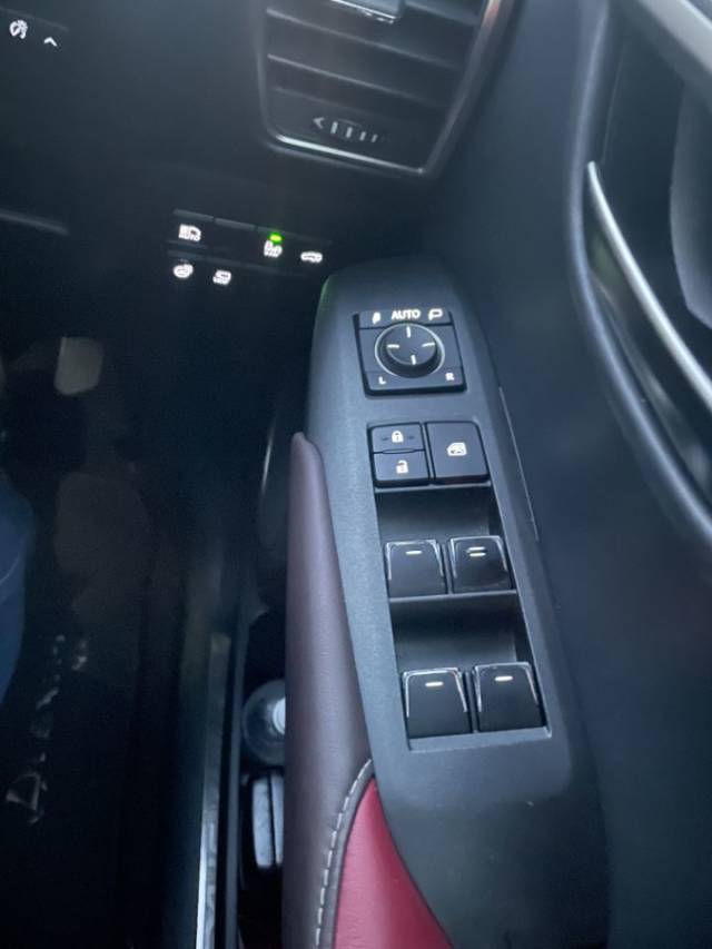 Lexus Nx 300h 2.5 Premier 5dr CVT Estate Petrol / Electric Hybrid Grey